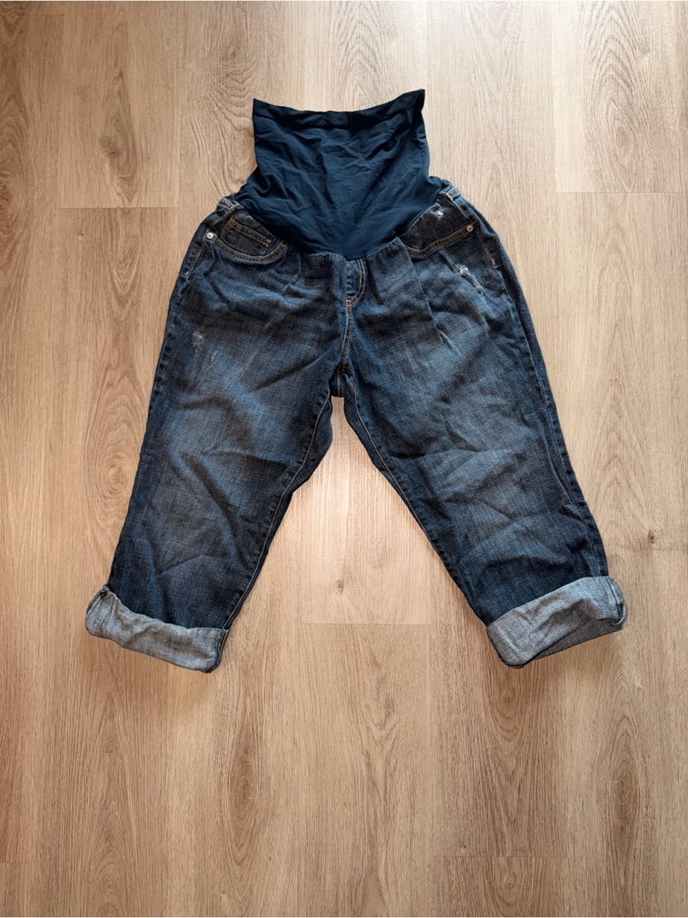 XL Maternity Capri Jeans Dark Wash Stretch Denim Cuffed Hem